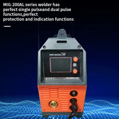 230Vデジタルダブルパルス NBM 220A IGBTインバーター MIG MMAとMIG用の溶接機