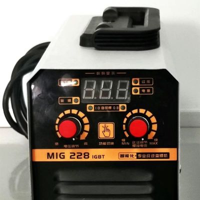 MIG 228 120Amp ミニポータブルDcインバーター高空の溶接用弧溶接機